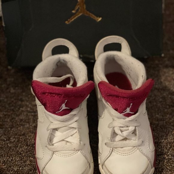 Jordan 6 Retro BT size 9c - Picture 4 of 7